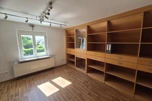 WOHNEN PREISRUTSCH: Freistehendes EFH in  Fischbach (2003 komplett saniert) – Die vollständige Adresse der Immobilie erhältst du vom Anbieter., 90475 Fischbach, Nürnberg – Vorschaubild 6