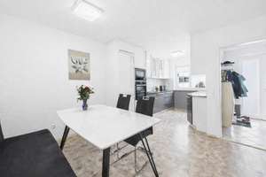 Ankommen & wohlfühlen – gepflegtes Reihenmittelhaus mit viel Platz in familienfreundlicher Lage – Die vollständige Adresse der Immobilie erhältst du vom Anbieter., 84032 Wolfgang, Landshut – Vorschaubild 4