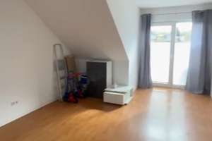 3-Zimmer-Wohnung mit Balkon in Bergheim-Oberaußem – Die vollständige Adresse der Immobilie erhältst du vom Anbieter., 50129 Bergheim – Vorschaubild 3