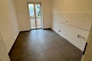 NEU -hochwertig teilsanierte 3 Zimmer Wohnung zentral gelegen! – Elisabethstraße 88, 47799 Cracau, Krefeld – Vorschaubild 3