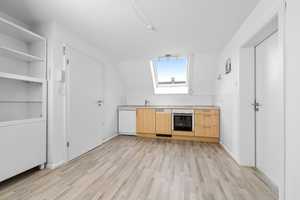 Großes Zweifamilienhaus mit Einliegerwohnung, Garagen, Hof und Garten in 79211 Denzlingen – Emmendingen (Kreis) – Vorschaubild 27