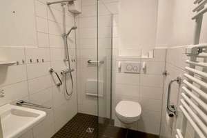 Wunderschöne Erdgeschoß-Wohnung in einer schönen grünen Anlage in Garrath! Provisonsfrei – Reinhold-Schneider-Straße 85, 40595 Garath, Düsseldorf – Vorschaubild 9