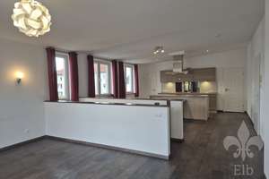 Vier Zimmer auf zwei Ebenen - ruhige Hinterhoflage mit Südterrasse, Garage und Keller – 39112 Sudenburg, Magdeburg – Vorschaubild 5