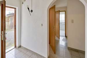 Gepflegtes 5-Zimmer-Einfamilienhaus mit Doppelgarage und 4 Stellplätzen! – Die vollständige Adresse der Immobilie erhältst du vom Anbieter., 89367 Waldstetten – Vorschaubild 14