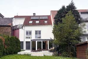 Zwei Häuser – ein Zuhause: Wohnen mit Charme und Geschichte! – Die vollständige Adresse der Immobilie erhältst du vom Anbieter., 61118 Bad Vilbel – Vorschaubild 3