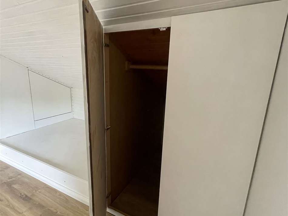  Einbauschrank im