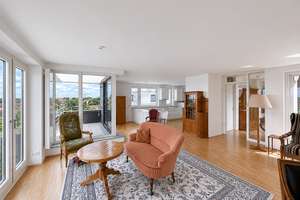 Außergewöhnliches Penthouse in Wasserlage – Privatsphäre, Weitblick und Wohnkomfort auf einer Ebene – Die vollständige Adresse der Immobilie erhältst du vom Anbieter., 30655 List, Hannover – Vorschaubild 5