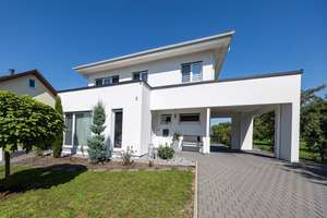 Ruhiges Familienidyll am Ortsrand - modernes KfW-55-Haus mit großem Grundstück – Die vollständige Adresse der Immobilie erhältst du vom Anbieter., 78259 Mühlhausen-Ehingen – Vorschaubild 2