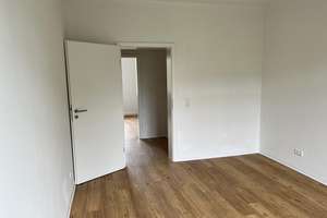 Erstbezug nach Einzelmodernisierung - Moderne 4-Zimmer-Wohnung sucht neue Bewohner – Rhönring 36, 64289 Darmstadt-Nord, Darmstadt – Vorschaubild 6