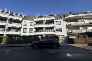Exklusive 4 Zimmer-Maisonettewohnung mit Terrasse + Garten, Düsseldorf-Wersten