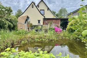 Einfamilienhaus mit idyllischem Garten und fußläufig guter U-Bahnanbindung – Die vollständige Adresse der Immobilie erhältst du vom Anbieter., 22159 Farmsen-Berne, Hamburg – Vorschaubild 2