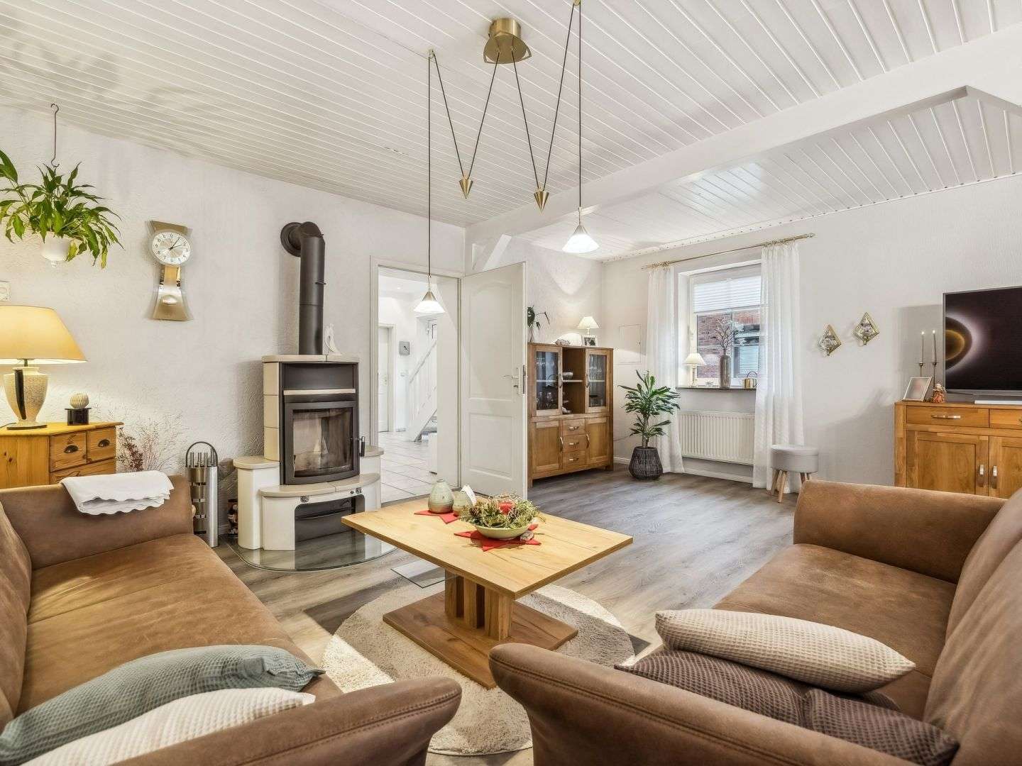 Immobilie in Loose - Gepflegtes Einfamilienhaus mit Wintergarten und pflegeleichtem Grundstück in ruhiger Lage in Loose - Bild 5