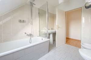 FANTASTISCHE & LICHTDURCHFLUTETE DACHGESCHOSSWOHNUNG MIT TERRASSE & AUFZUG IN MOABIT! PROVISIONSFREI – Alt-Moabit 126, 10557 Moabit, Berlin – Vorschaubild 30