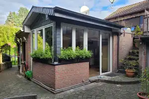 Rheinberg Budberg: Ein Bungalow und zwei Doppelhaushälften auf einem 1.339 m² großen Grundstück – Wesel (Kreis) – Vorschaubild 1