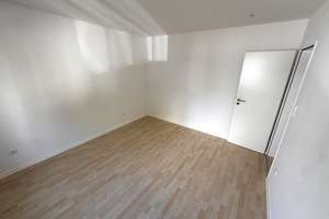Stadtfeld-Ost Magdeburg: Helle 3-Zimmer-Wohnung mit Balkon und Einbauküche – 39108 Stadtfeld Ost, Magdeburg – Vorschaubild 21