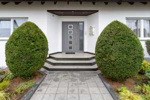Traumhaus mit schönem Garten in begehrter Wohnlage von Koblenz-Wallersheim! – Koblenz – Vorschaubild 1