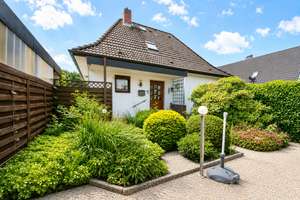Ruhig und familienfreundlich gelegen mit großem Garten, Carport und Garage – Die vollständige Adresse der Immobilie erhältst du vom Anbieter., 24803 Erfde – Vorschaubild 13