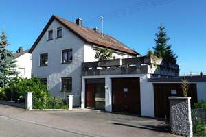 ++ Platz für die ganze Familie ++ Einfamilienhaus in beliebter Lage von Giengen – Die vollständige Adresse der Immobilie erhältst du vom Anbieter., 89537 Giengen an der Brenz – Vorschaubild 1