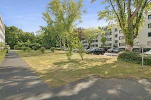 Kapitalanlage: Helle 4-Zimmer-Wohnung mit Loggia und Grünblick in Bonn-Heiderhof – Akazienweg 25, 53177 Heiderhof, Bonn – Vorschaubild 14