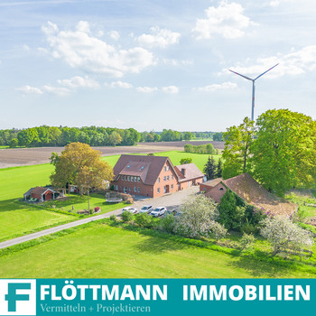 Hofstelle mit 4 WE, Scheune und Nebengebäuden  in Bielefeld-Senne!