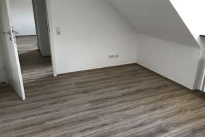 Schönes zwei Zimmer  Apartment   in Düsseldorf, Rath zur Nutzung mit maximal 1 Person