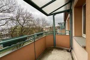Es wird saniert! Sichere dir jetzt deine neue 4 RW mit Balkon! – Marienthaler Straße 107 b, 8060 Marienthal Ost, Zwickau – Vorschaubild 2
