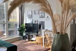 voll möbliert: Kompaktes 1-Zimmer-Loft direkt am Bilk S - Hofausrichtung