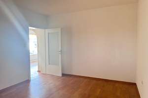 RENOVIERTES, GROßZÜGIGES, FREISTEHENDES EFH MIT DOPPELGARAGE IN BESTER WOHNLAGE! – Die vollständige Adresse der Immobilie erhältst du vom Anbieter., 67657 Innenstadt Nord Kaiserberg, Kaiserslautern – Vorschaubild 8