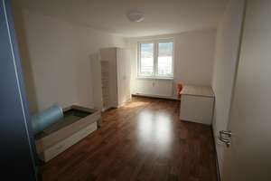 Möbliertes WG-Zimmer für Studenten in Nord! – 7743 Jena-Nord, Jena – Vorschaubild 2