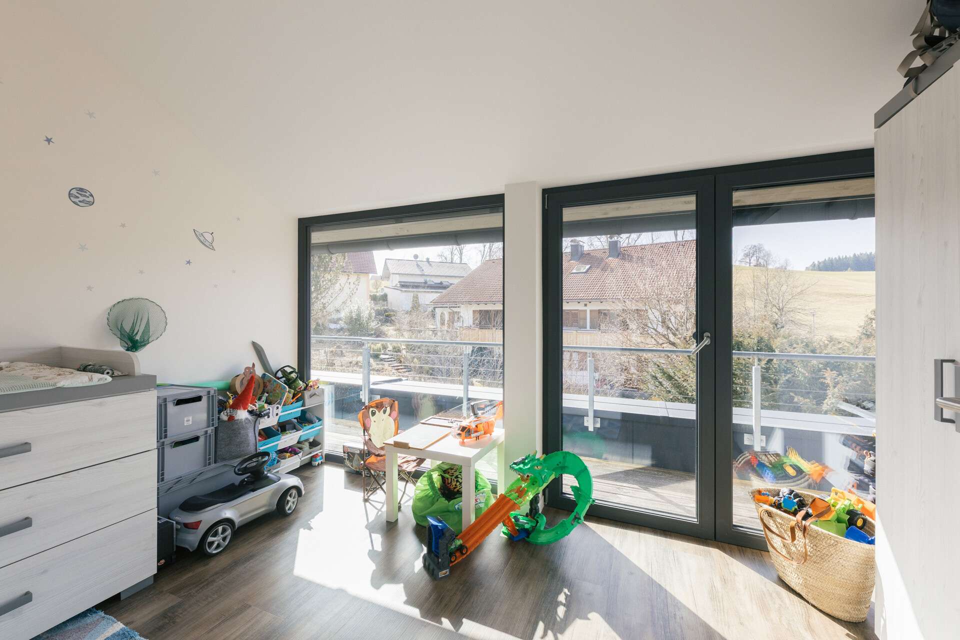 Immobilie in Stiefenhofen - Exklusive Penthousewohnung mit großzügiger Dachterrasse im Herzen des Westallgäu´s - Bild 3