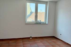 Wohnungsberechtigungsschein benötigt! Renovierte Etagenwohnung am Steinberg! – Heidmannstraße 1, 42855 Nordstadt, Remscheid – Vorschaubild 3