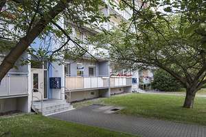 Wir sanieren für Sie: 4-Zimmerwohnung im 1.Obergeschoß mit Balkon und Aufzug! – Senftenberger Str. 4, 1239 Prohlis-Süd, Dresden – Vorschaubild 6