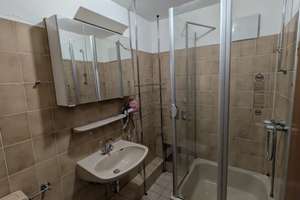 Bezugsfreie 1,5-Zimmer-Eigentumswohnung in Oberhausen mit Aufzug und Stellplatz – 46047 Marienkirche, Oberhausen – Vorschaubild 5