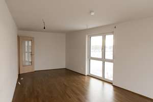 Helle 2 Zi. Wohnung mit SW-Balkon und Einbauküche – Hans-Stützle-Str. 19, 81249 Freiham, München – Vorschaubild 3
