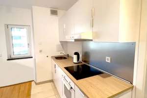 Möbliertes, voll ausgestattetes  28 m² Apartment - Nebenkosten drin! – Konrad-Celtis-Straße 97, 81369 Mittersendling, München – Vorschaubild 1