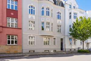 Leben Sie den Düsseldorfer Traum am Rhein – Die vollständige Adresse der Immobilie erhältst du vom Anbieter., 40545 Oberkassel, Düsseldorf – Vorschaubild 11