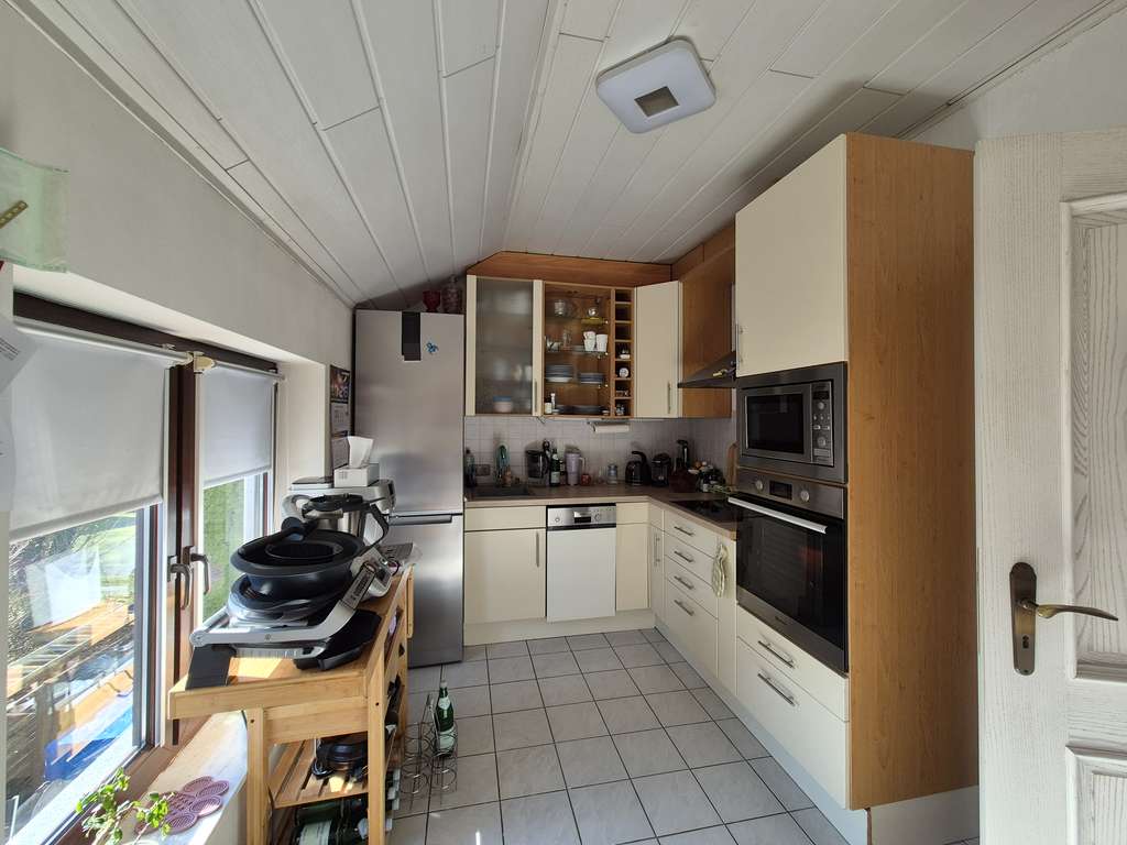 Immobilie in Bad Camberg - *Ansprechendes Wohnensemble*-2 Wohnhäuser in topp Lage mit Balkonen, Garten, Freisitz u. Stellplätze - Bild 4