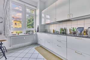 Altbaujuwel in der Heidelberger Weststadt: repräsentative 6-Zimmer-Wohnung mit Stellplatz und Balkon – Die vollständige Adresse der Immobilie erhältst du vom Anbieter., 69115 Weststadt, Heidelberg – Vorschaubild 18