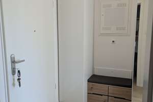 Moderne 1-Zimmerwohnung mit großem Westbalkon – teilmöbliert