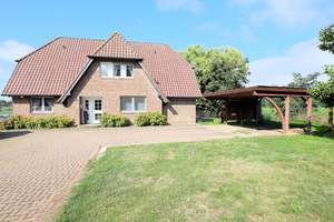 Zweifamilienhaus in naturnaher Umgebung – Die vollständige Adresse der Immobilie erhältst du vom Anbieter., 47551 Bedburg-Hau – Vorschaubild 1