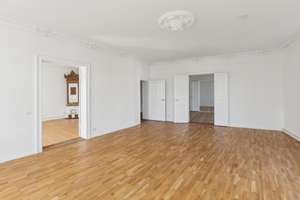 Exklusive Altbauwohnung mit modernem Wohngefühl in Bestlage – Die vollständige Adresse der Immobilie erhältst du vom Anbieter., 10781 Schöneberg, Berlin – Vorschaubild 2