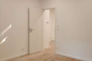 ++TOP++2 ZKB komplett sanierte EG Wohnung++ Tageslichtbad++Parkett++neue Fenster++ T – 67063 Nord-Hemshof, Ludwigshafen am Rhein – Vorschaubild 10