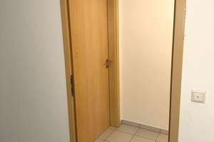 KILIAN IMMOBILIEN!  PERFEKTE 4 ZI. WOHNUNG AUS 2006 MIT 104 M² IM 1. OG EINES 3-PART.-H. IN HIP! EBK – Die vollständige Adresse der Immobilie erhältst du vom Anbieter., 91161 Hilpoltstein – Vorschaubild 59