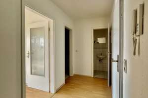 Attraktive und geräumige 2-Zimmer-Wohnung mit Balkon – Hauptstraße 25, 74382 Neckarwestheim – Vorschaubild 2