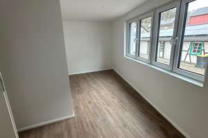 Architektonische Klarheit trifft Wohnkomfort – Erdgeschosswohnung mit Garten & Aufzugsdirektzugang – 53919 Weilerswist – Vorschaubild 13