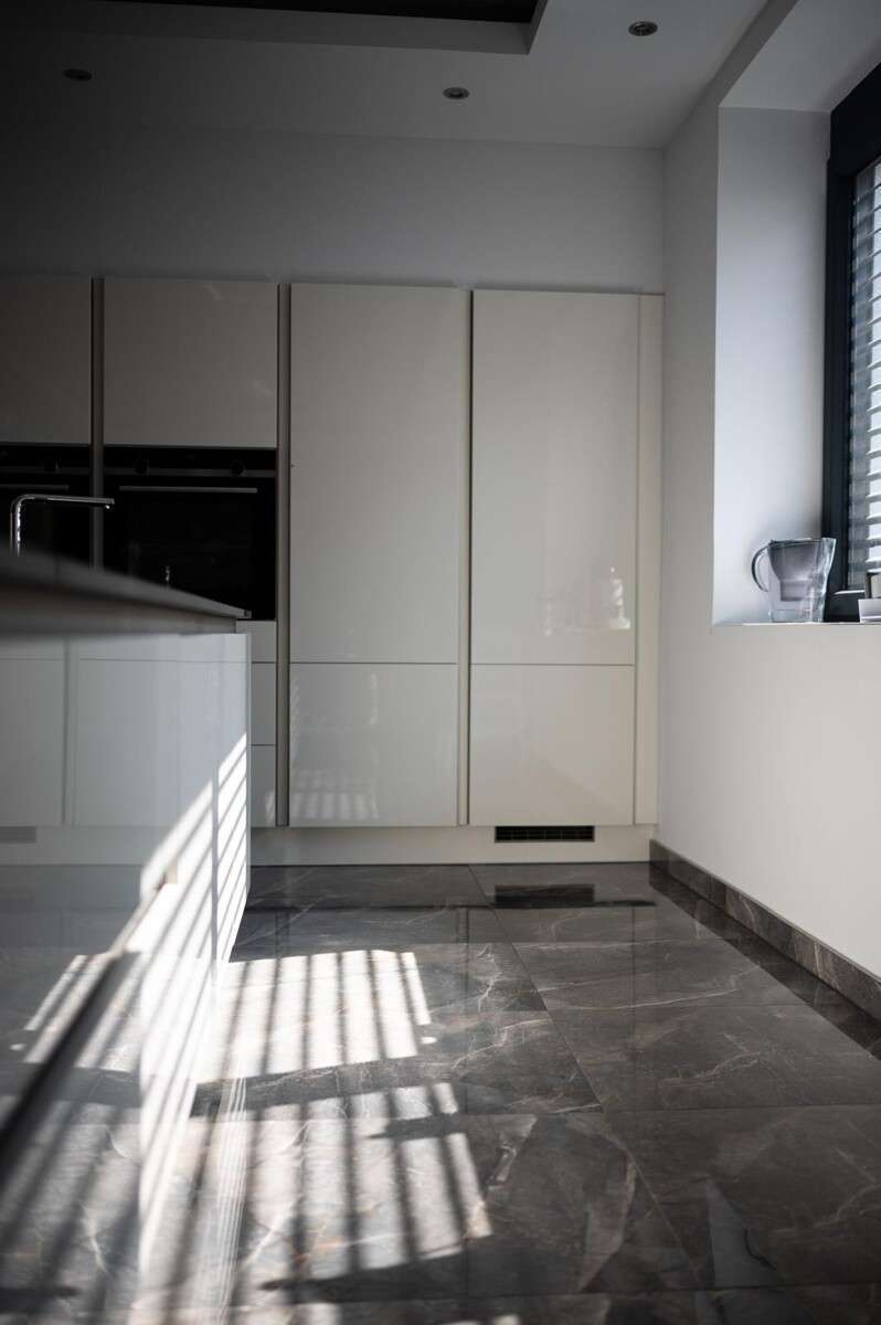 Immobilie in Plankstadt - Großzügiges, sehr schönes Familienhaus mit Garten - Bild 13