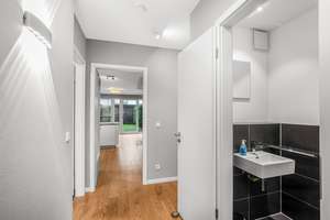 Townhouse mit Kamin & zwei Sonnenterrassen- stilvoll wohnen nahe Hamburg – Die vollständige Adresse der Immobilie erhältst du vom Anbieter., 22848 Norderstedt – Vorschaubild 2
