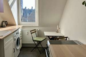 Helle 2,5-Zimmer-Dachgeschosswohnung im lebendigen Viertel – ideal für Singles, Paare oder WG – Die vollständige Adresse der Immobilie erhältst du vom Anbieter., 68159 Innenstadt/Jungbusch, Mannheim – Vorschaubild 3