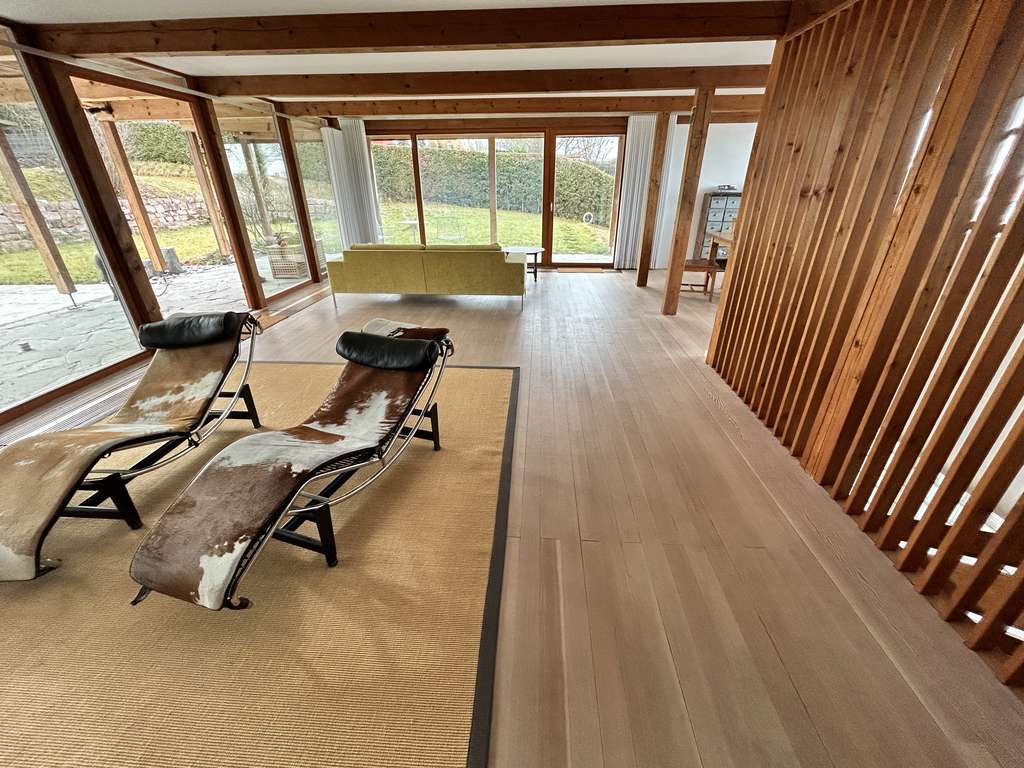 Immobilie in Egmating - Kernsanierte Villa im Bauhaus-Stil mit Einliegerwohnung und erschlossenem Baugrundstück - Bild 1