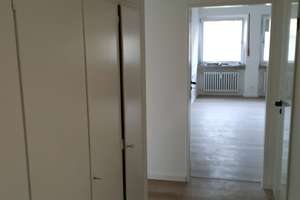 3 Raum Wohnung mit 2 Balkonen, Gäste - WC, in 41061 Mönchengladbach – Hohenzollernstraße 110, 41061 Gladbach, Mönchengladbach – Vorschaubild 6